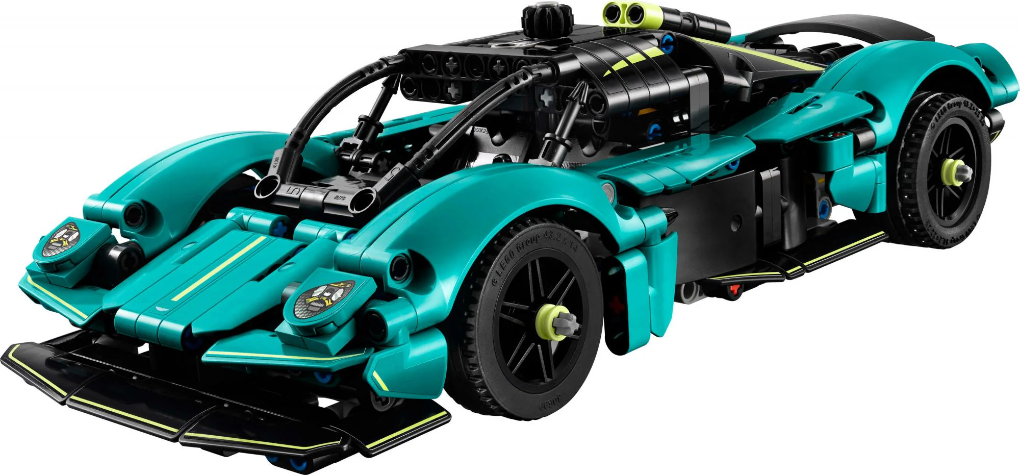 LEGO 42208 Technic Aston Martin Valkyrie. construction toy