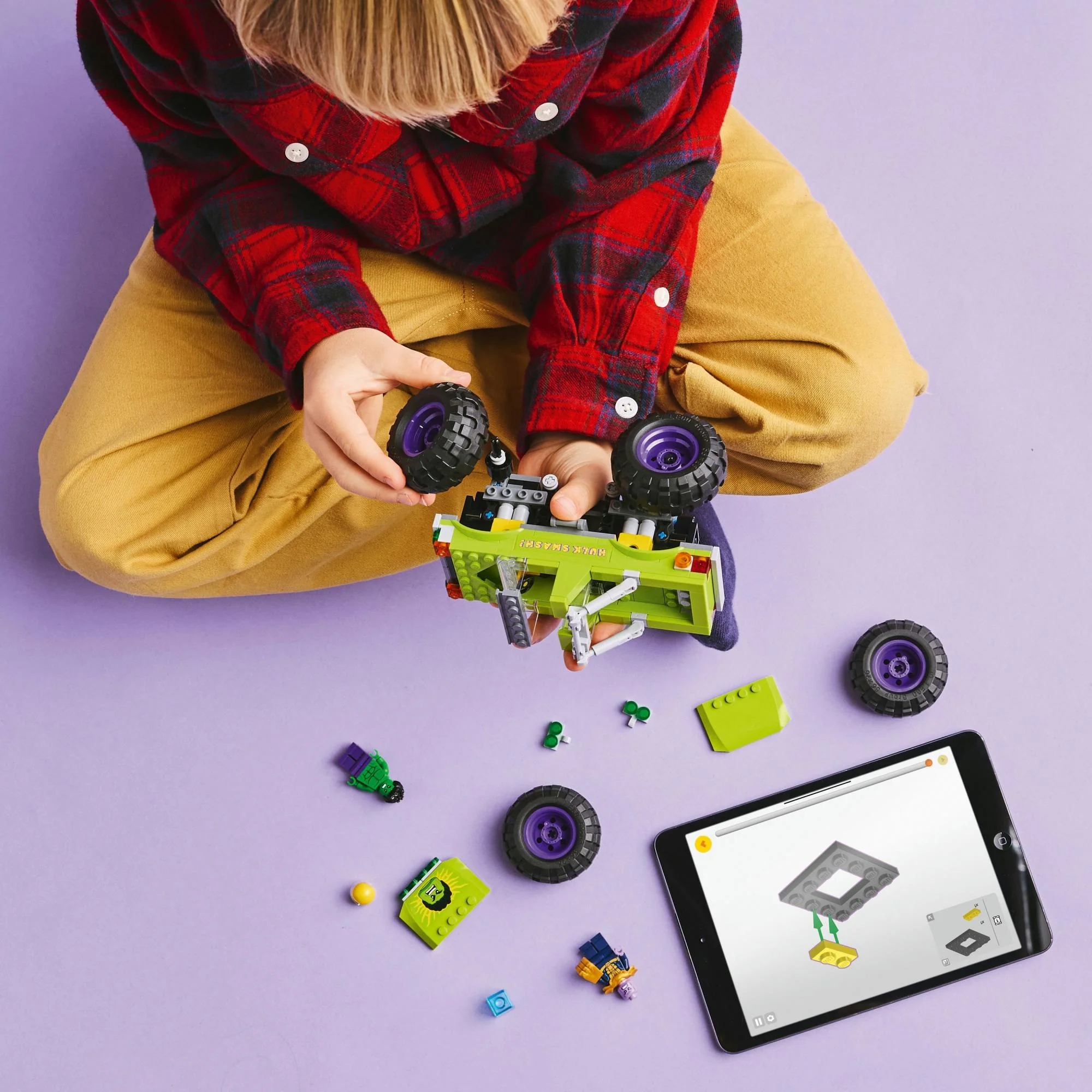 LEGO 76312 Marvel Super Heroes Marvel Hulk Truck vs. Thanos