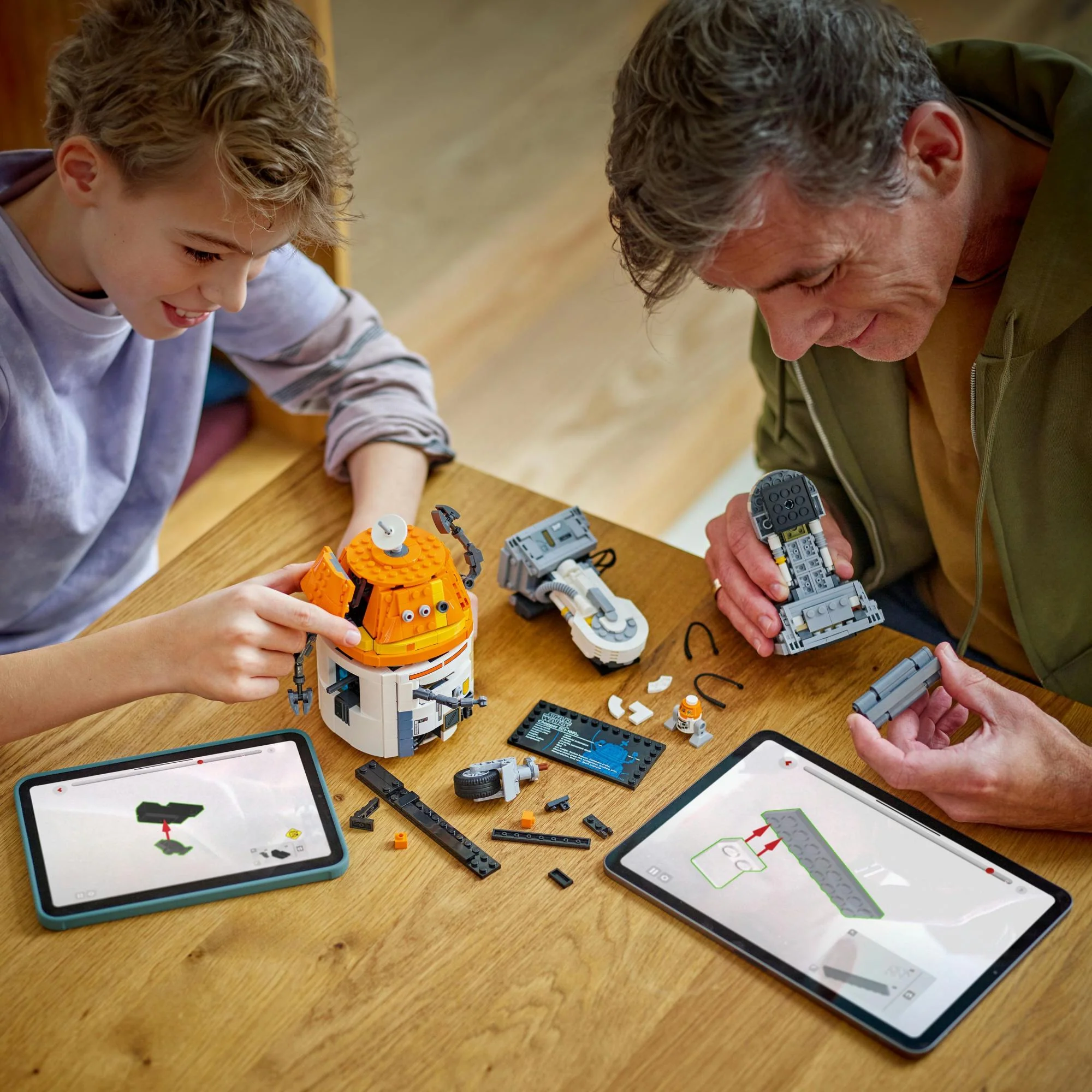 LEGO 75416 Star Wars Astromech Droid Chopper (C1-10P)