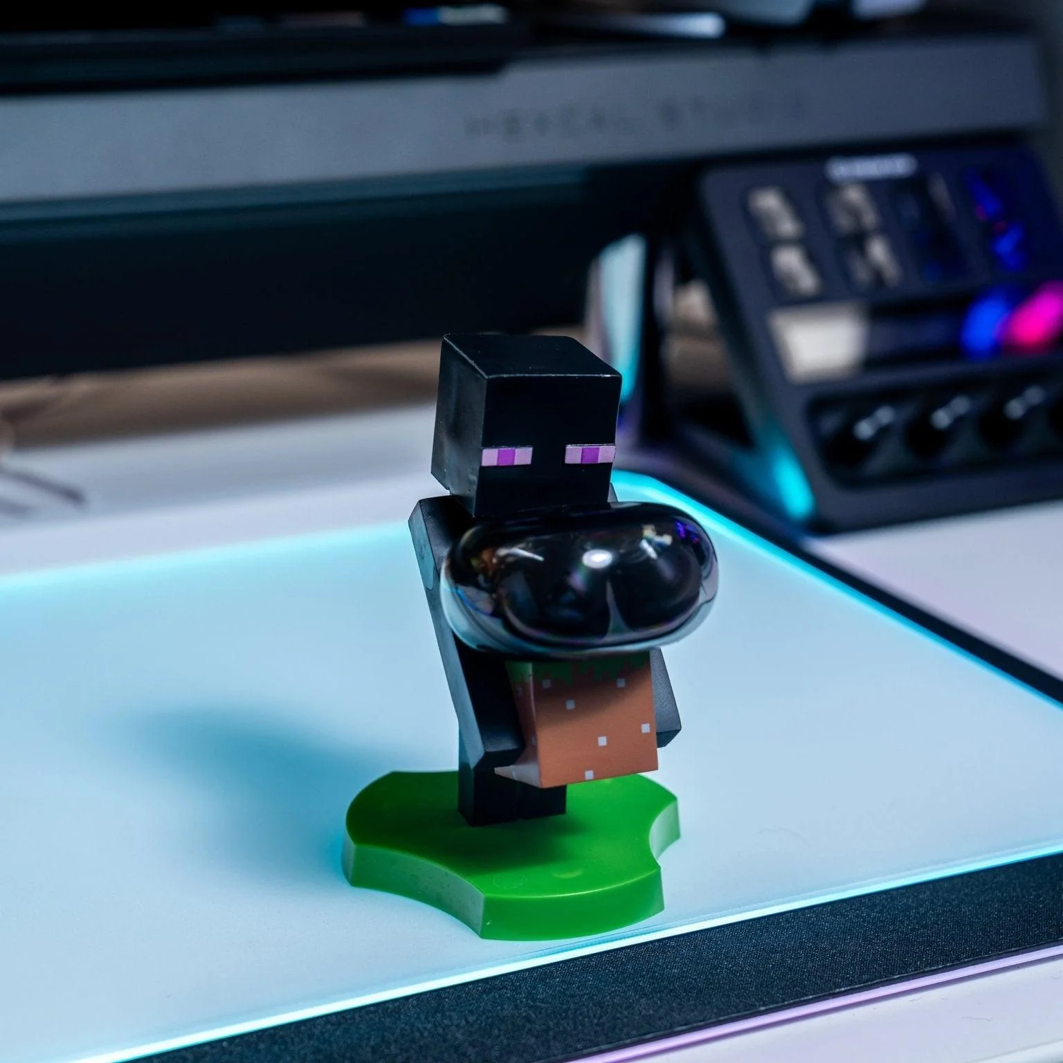 HOLDEM - MINECRAFT ENDERMAN