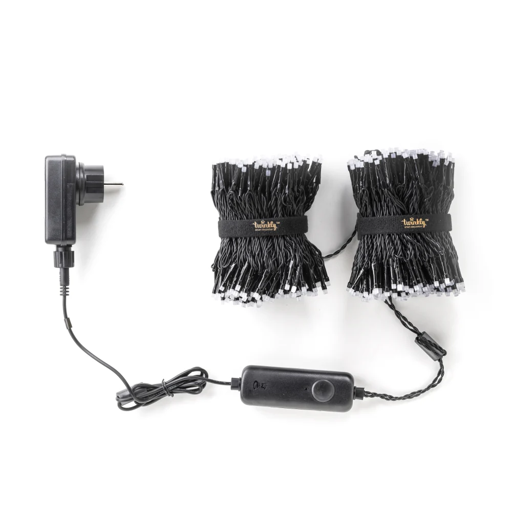 Twinkly Strings 600L RGB Lichterkette schwarz/grün BT/WIFI Gen II IP44 48 Meter