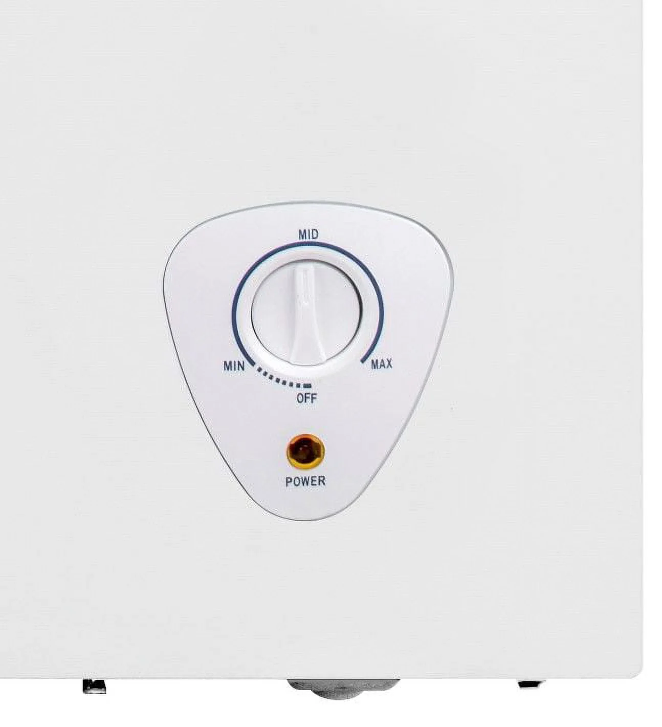 Hisense Garage Ready 5 cf ft Chest Freezer- White