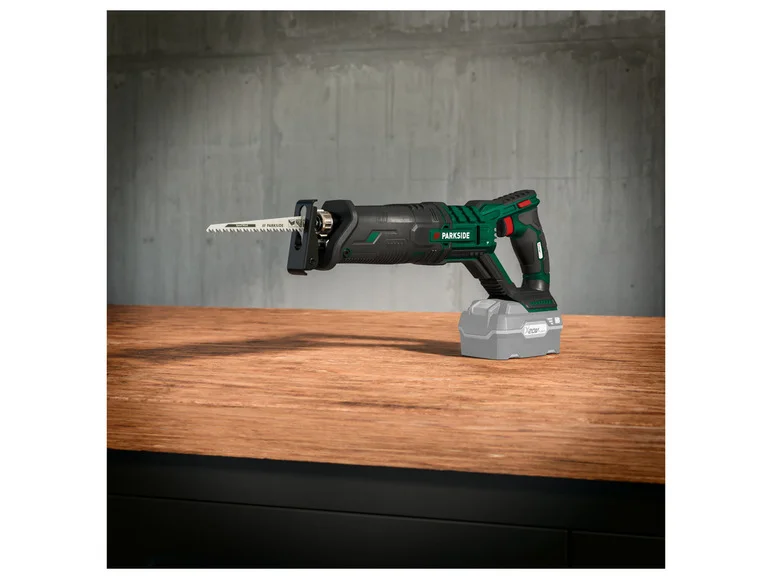PARKSIDE® Scie sabre sans fil PSSA 20-Li B2. 20 V
