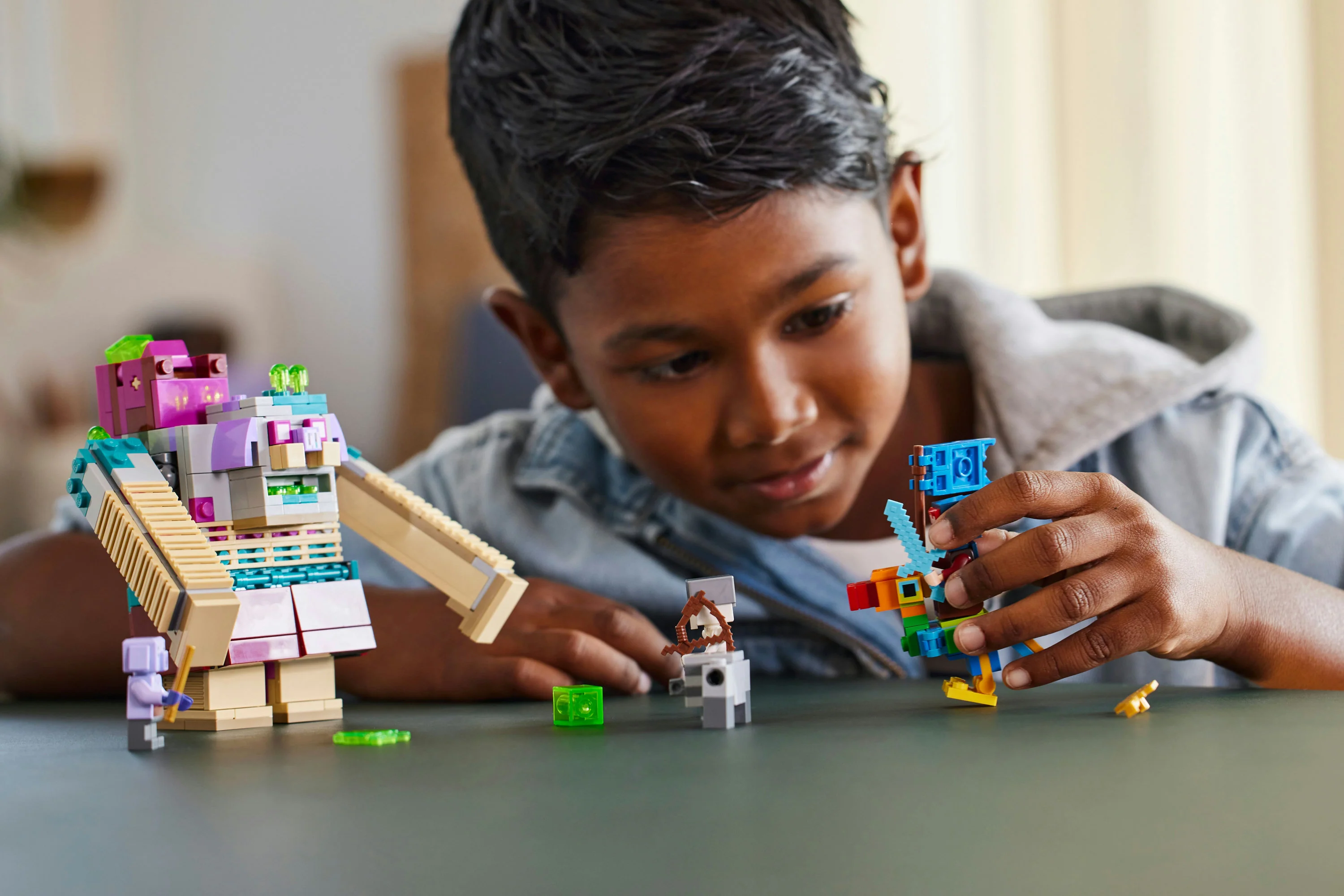 LEGO Minecraft - The Devourer Showdown