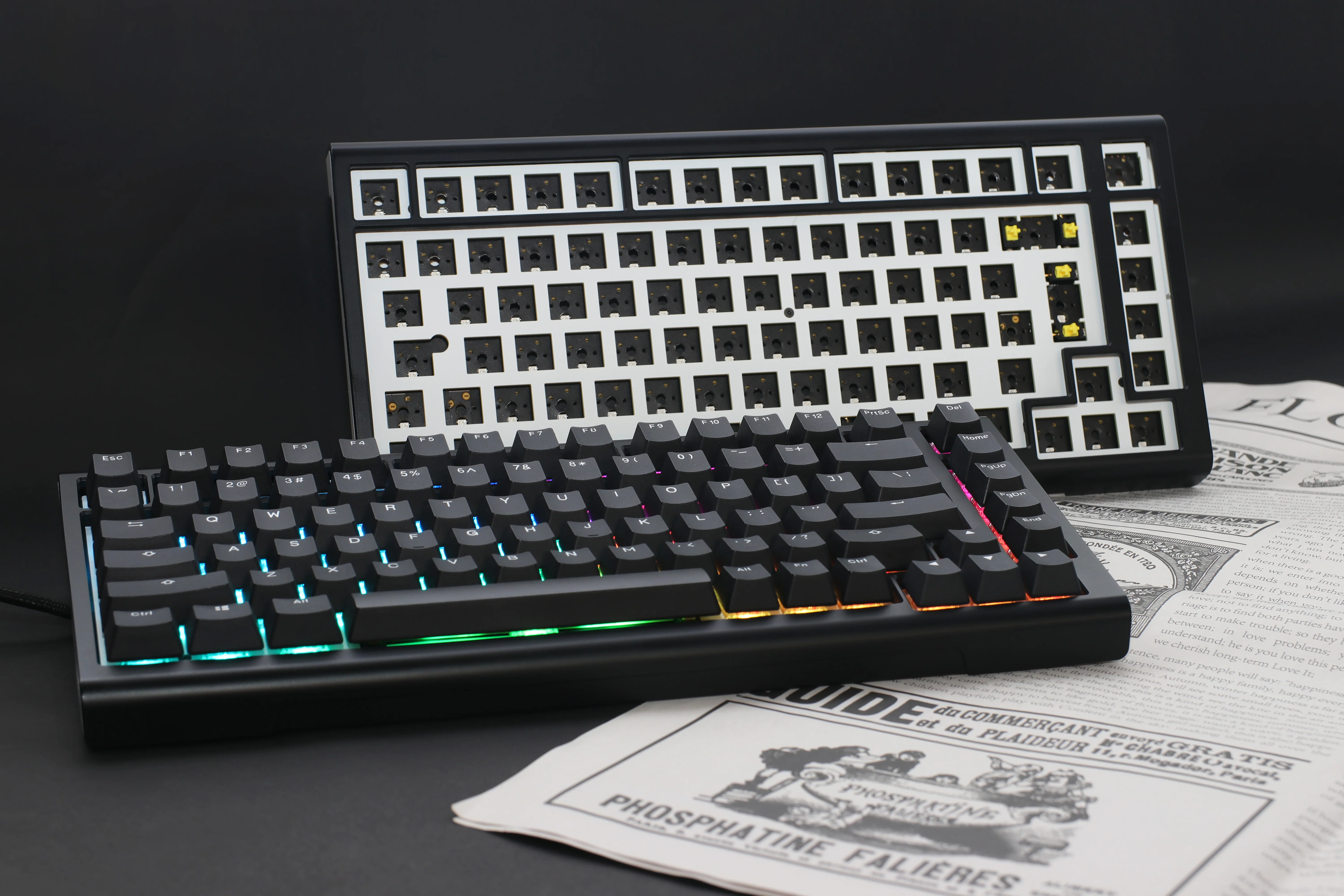 Ducky Tinker75 - Barebone - ISO - Black