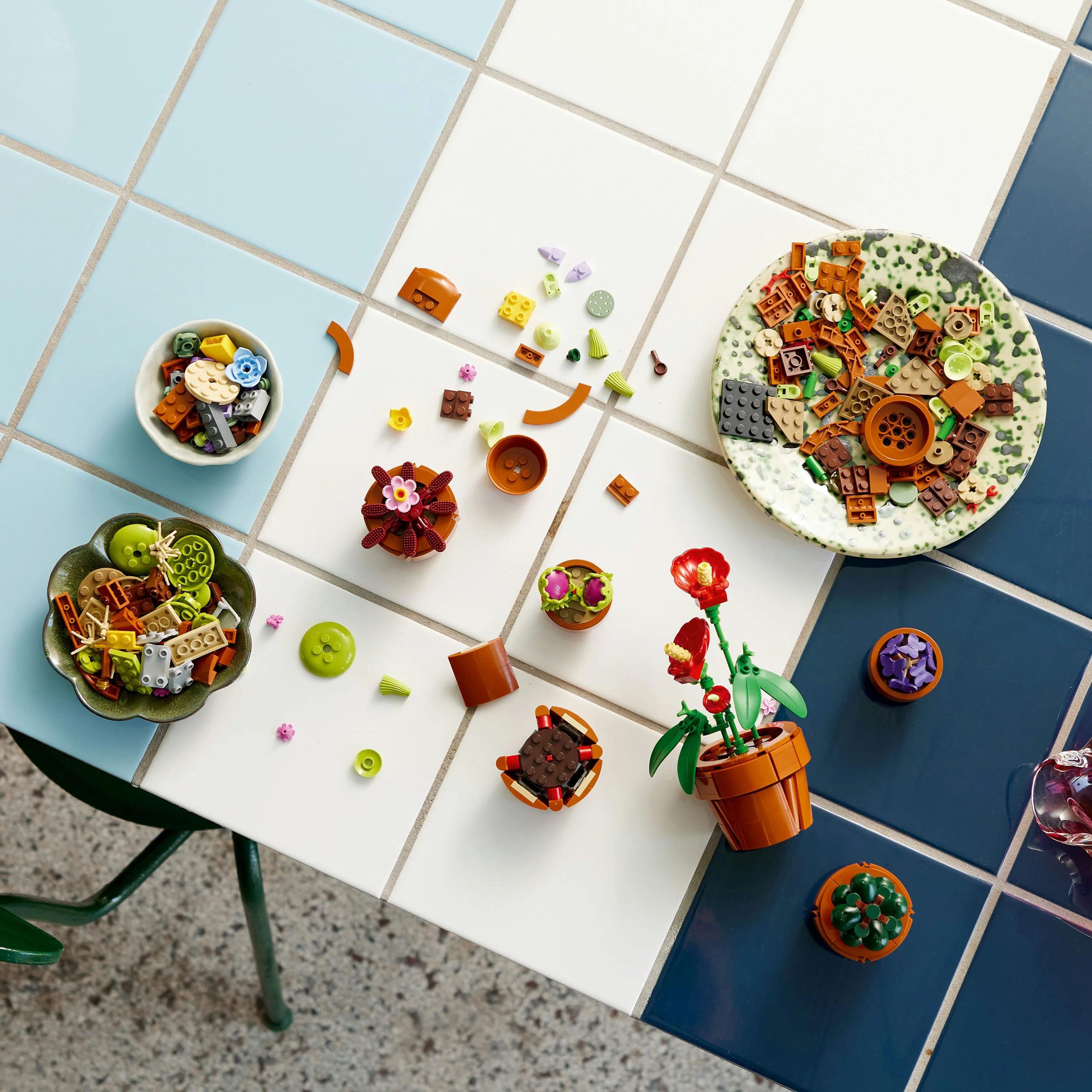 LEGO 10329 Icons Mini Planter