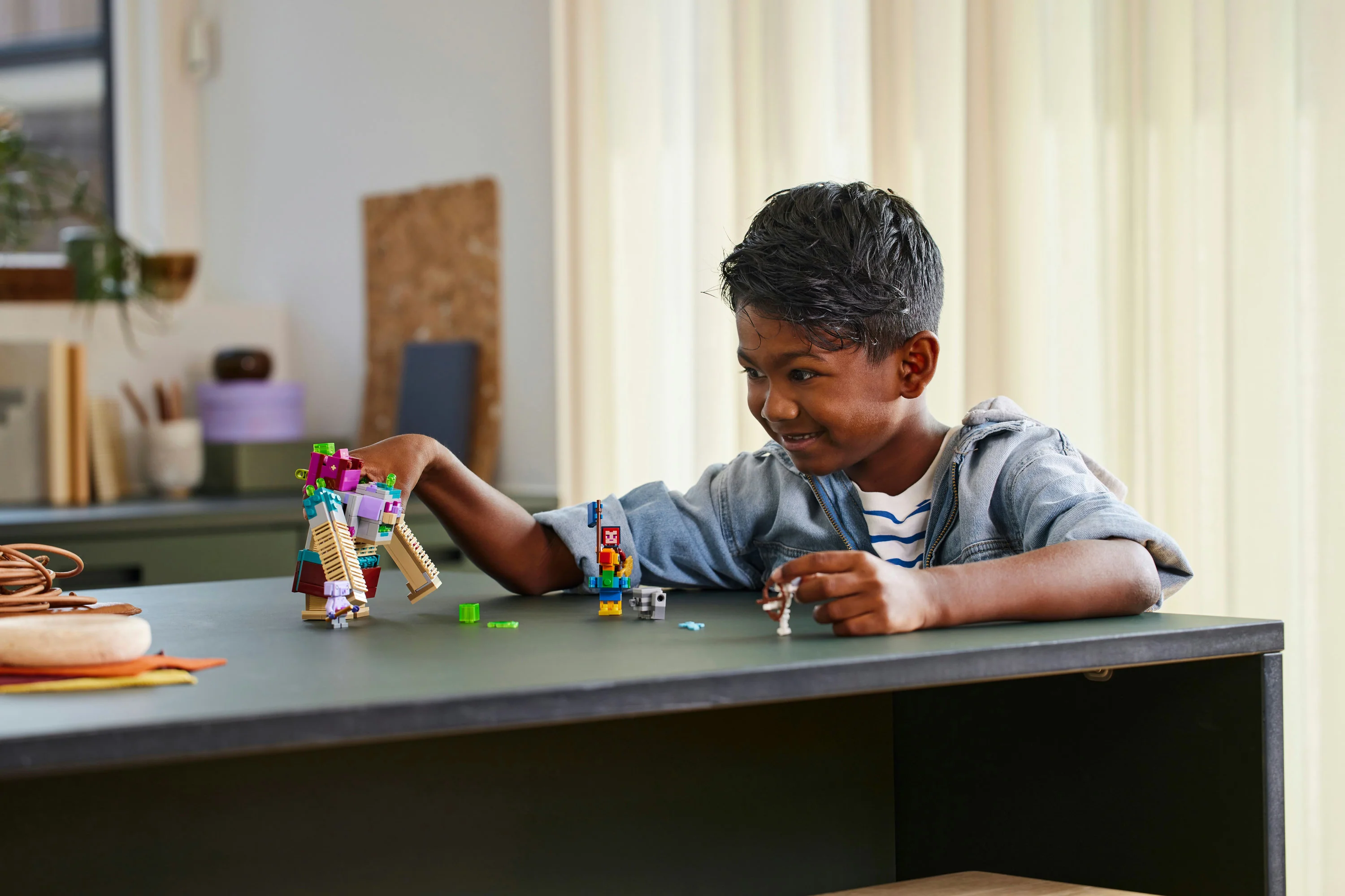 LEGO Minecraft - The Devourer Showdown