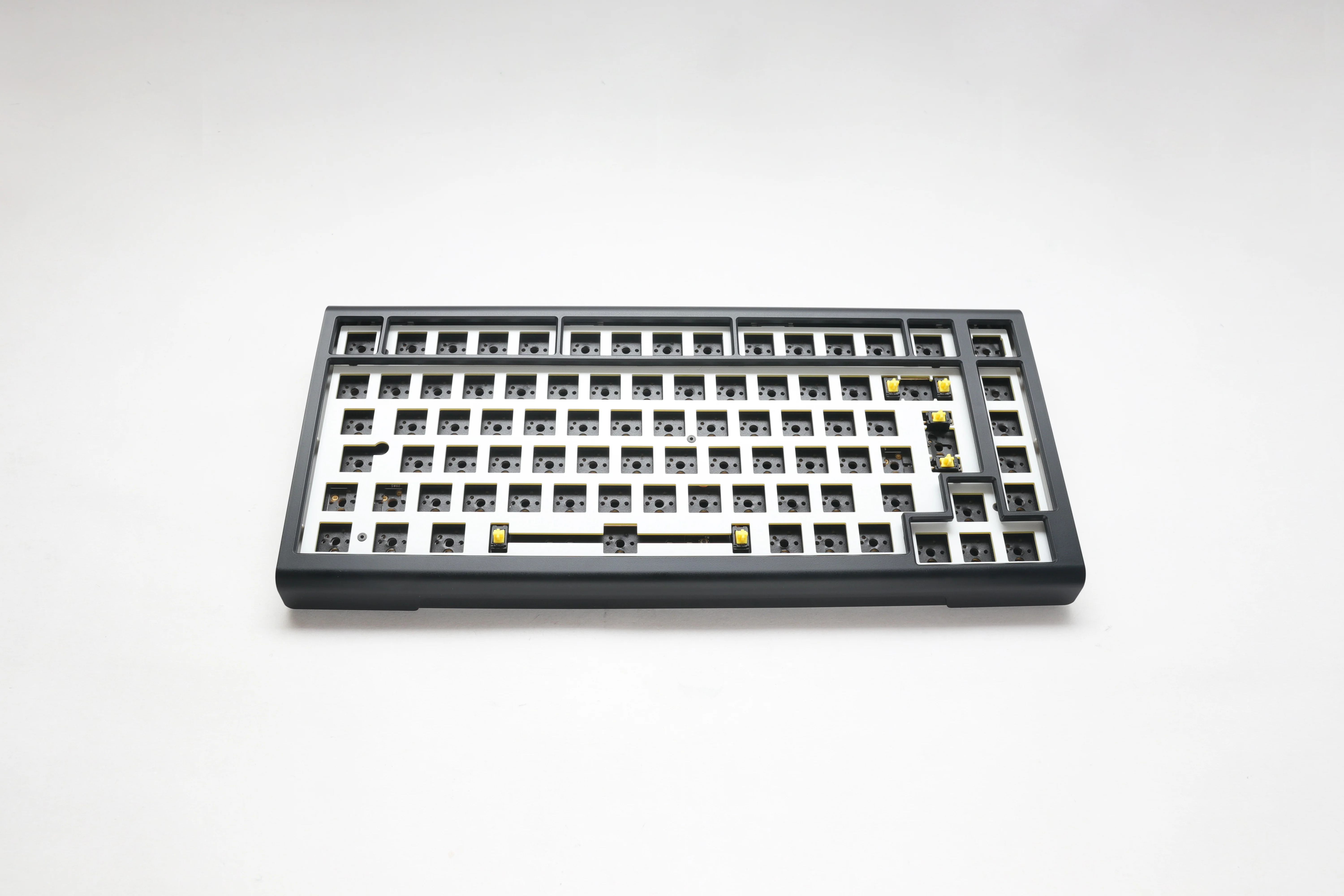 Ducky Tinker75 - Barebone - ISO - Black