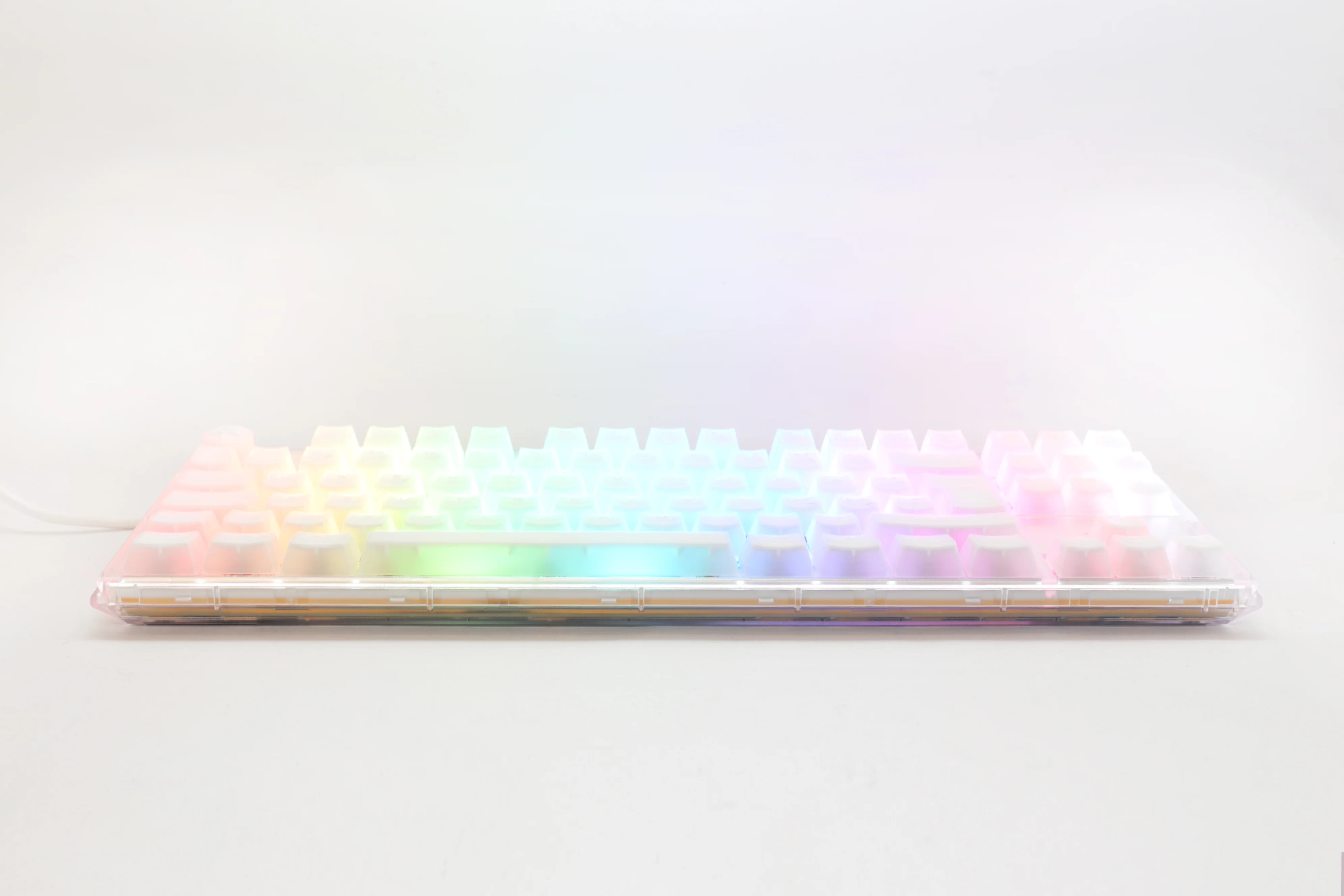 Ducky One 3 - Aura White Nordic - TKL - Cherry Red - RGB