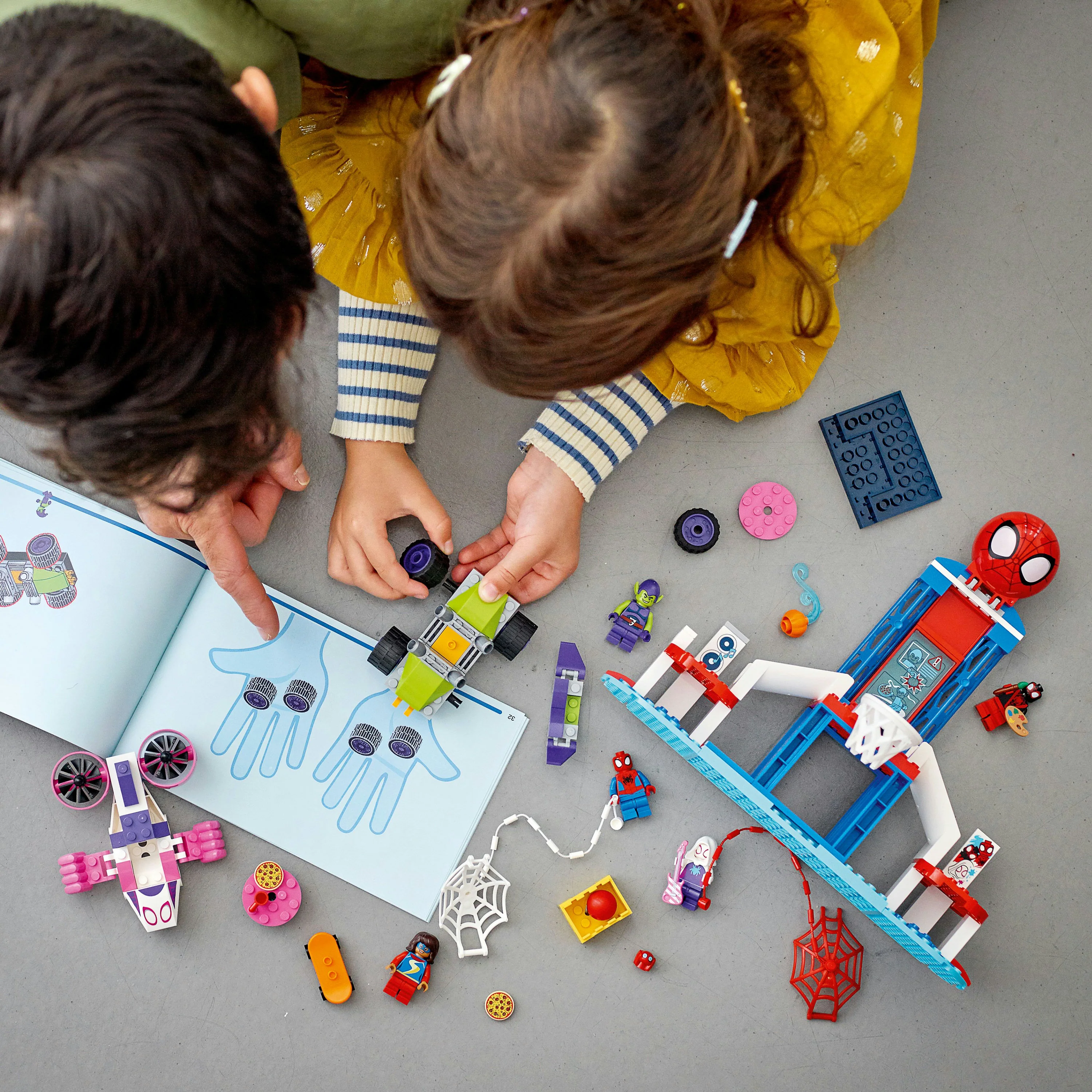 LEGO 4+ Spider-Man's Hovedkvarter - 10784