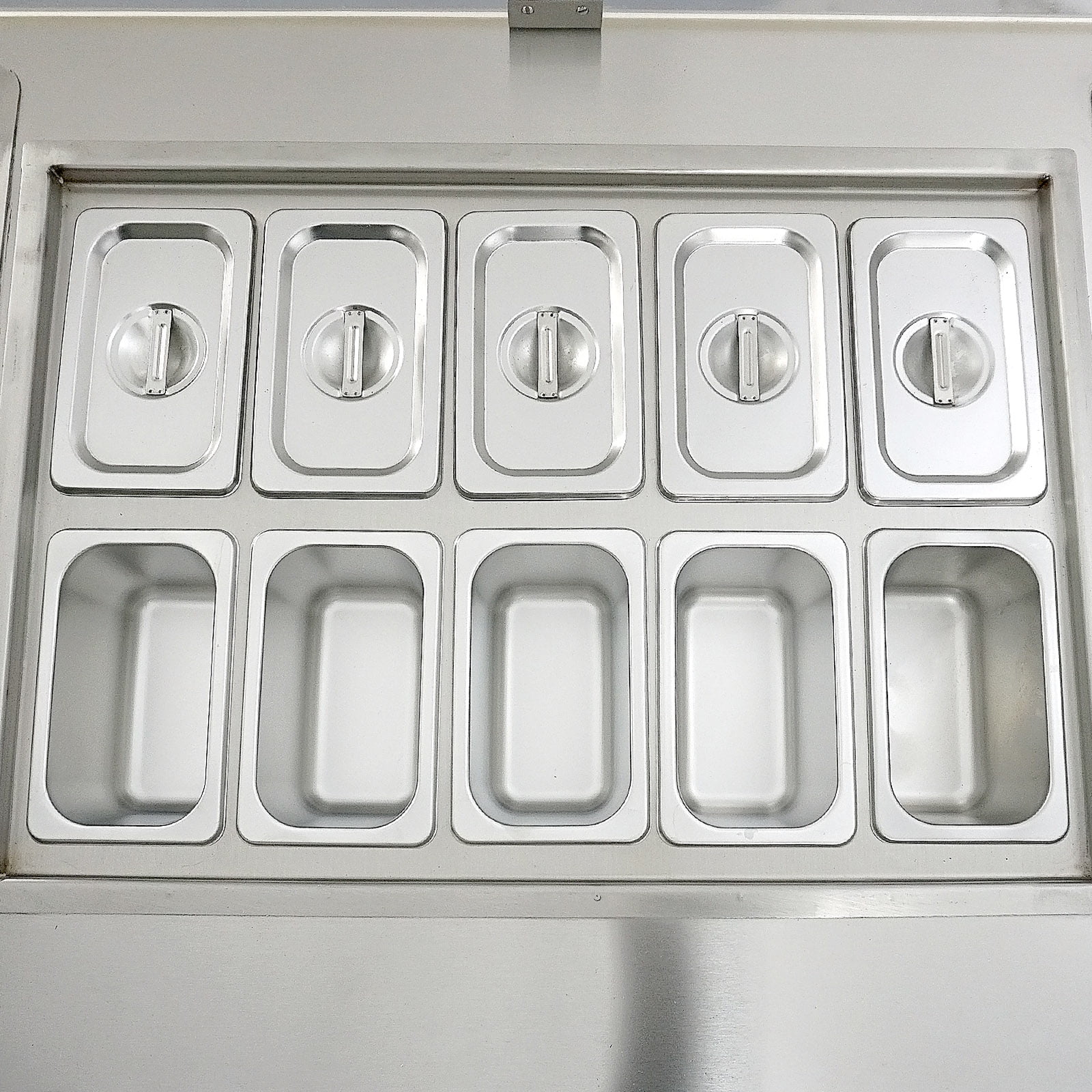 Kolice Commercial 22