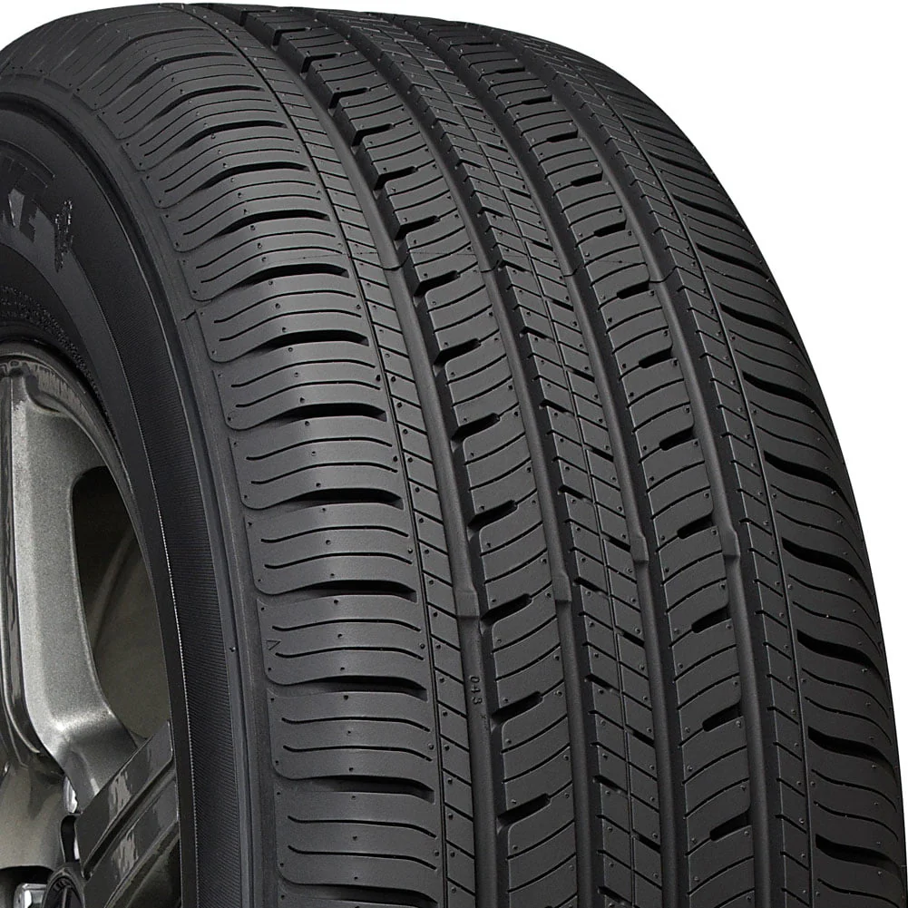 RP18 All Season 195/65R15 91H Passenger Tire